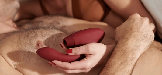 Vibromasseurs connectés, jeux érotiques, coffrets découverte… Découvrez les meilleurs sextoys pour couples pour raviver la complicité et explorer de nouvelles sensations à deux.