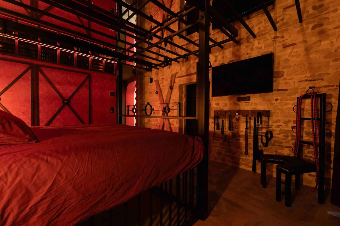 Love Room - The Dungeon - Anse (69480)