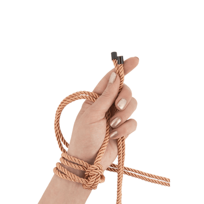 Main attachée avec corde satinée Rosy Gold – Expérience sensorielle et confort Oh My God’Z