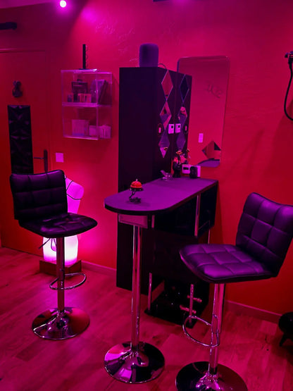 Love Room - MASTER ROOM (L'1timiste) - La Rochelle (17000)