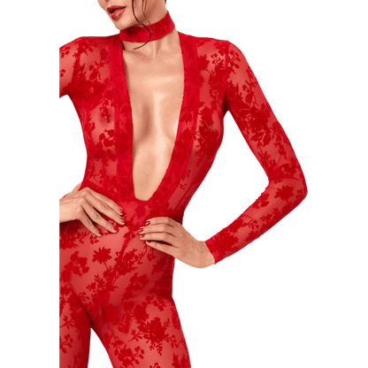Gros plan du buste : decollete V plongeant et tulle floque rouge fleuri de la combinaison transparente - Oh My God'Z