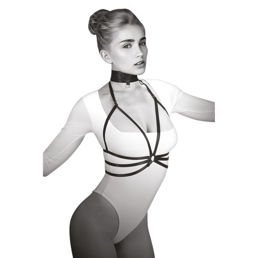 Harnais de buste Julia noir avec tour de cou en lanières élastiques porté sur body blanc - Oh My God'Z
