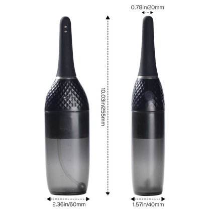 Dimensions du lavement Auto Bulb noir : hauteur 26cm, largeur embout 2cm, corps 6cm et base 4cm - Oh My God'Z