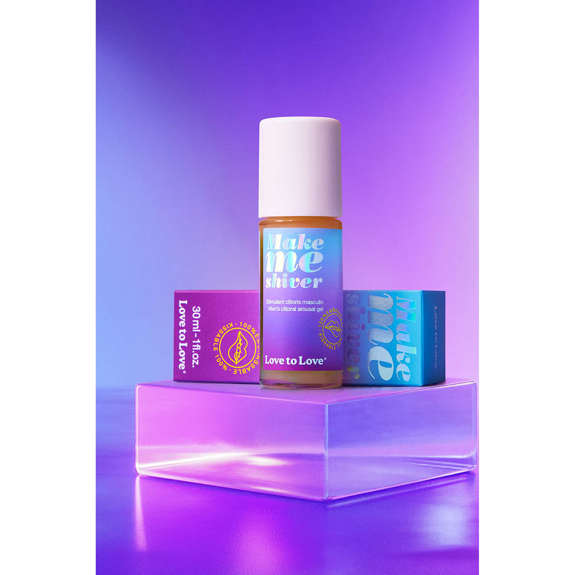 Gel stimulant Make Me Shiver Love to Love sur présentoir transparent fond violet - Oh My God'Z
